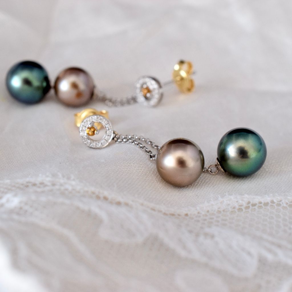 Modern 18ct White Gold Tahitian Pearl Diamond Citrine Earrings