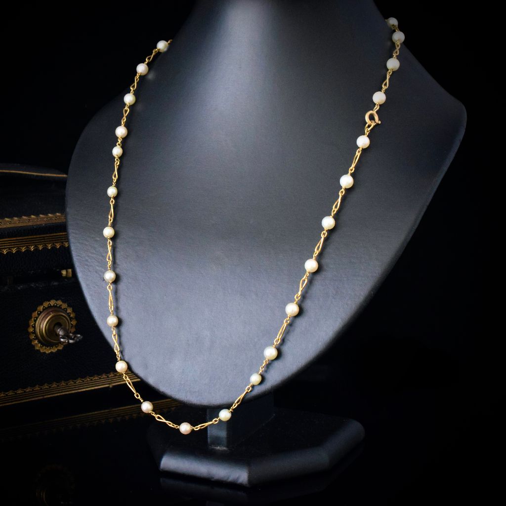 Fine 18ct Yellow Gold Cultured Pearl Necklace 60cm/24 Inches