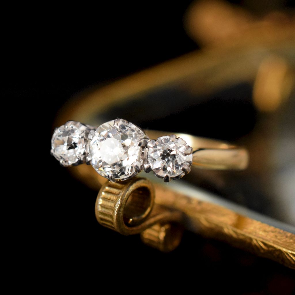Antique Art Deco 18ct Yellow Gold 1.00ct Old Mine Cut Diamond Ring