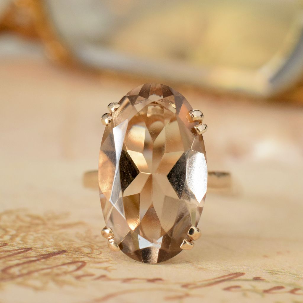 Vintage 9ct Yellow Gold Oval Citrine Ring 1979