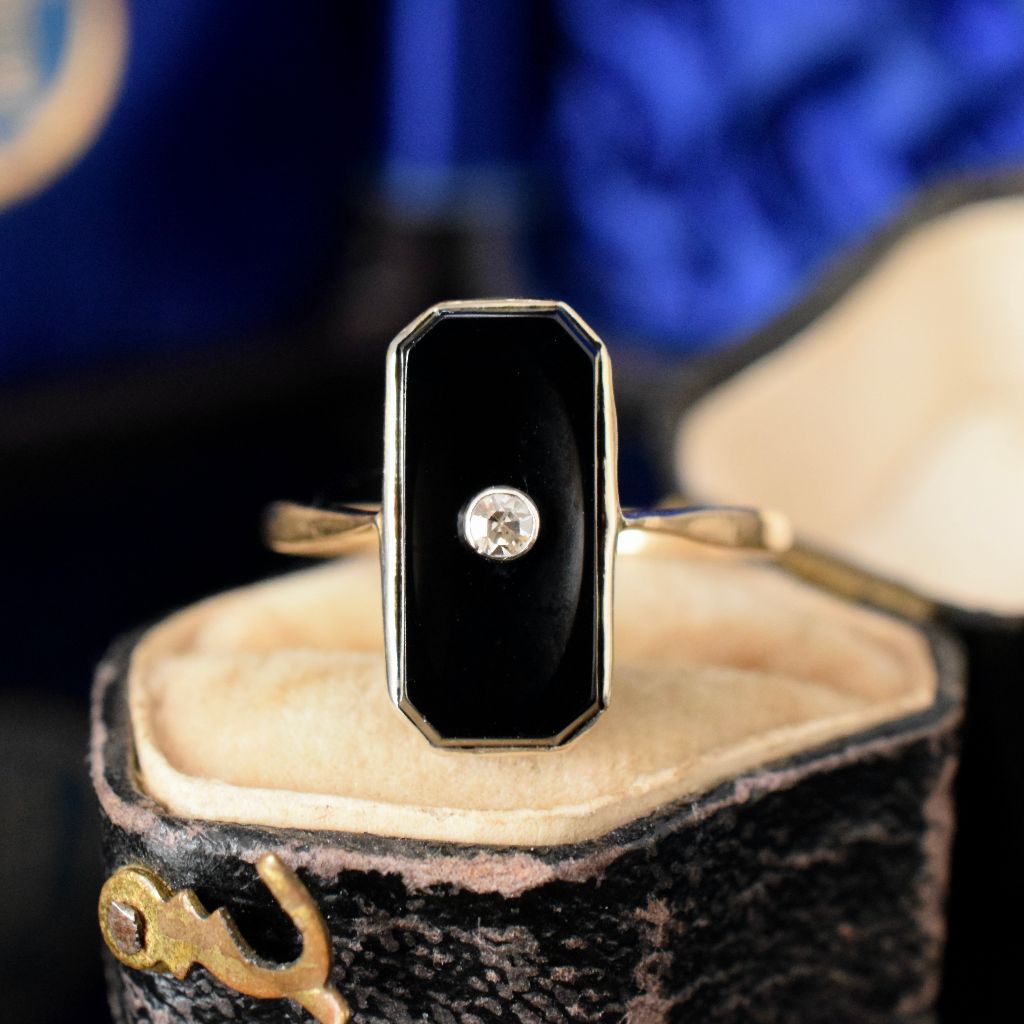Art Deco 15ct Yellow Gold Onyx And Diamond Circa 1930