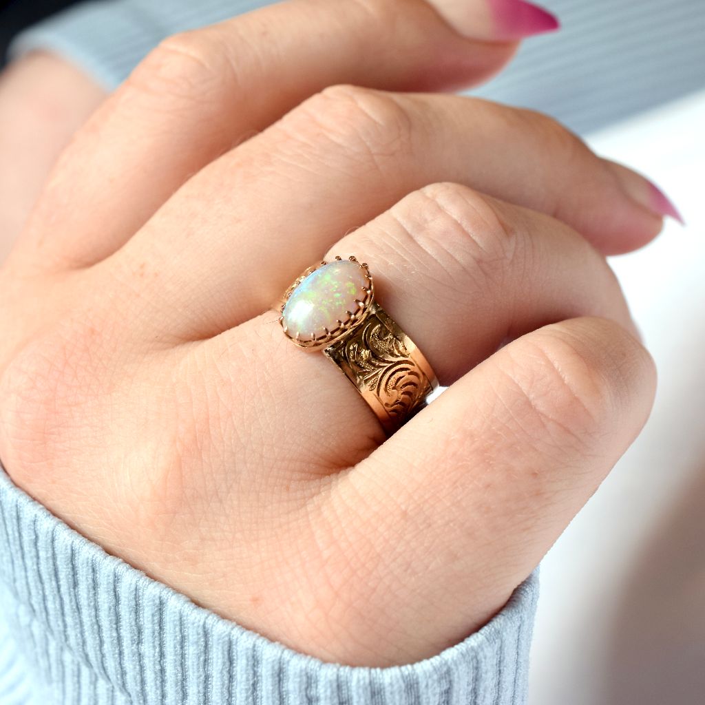 Antique Australian 18ct Yellow Gold Opal Wide Ring By Robert Robertson (1854-1921 Melbourne)