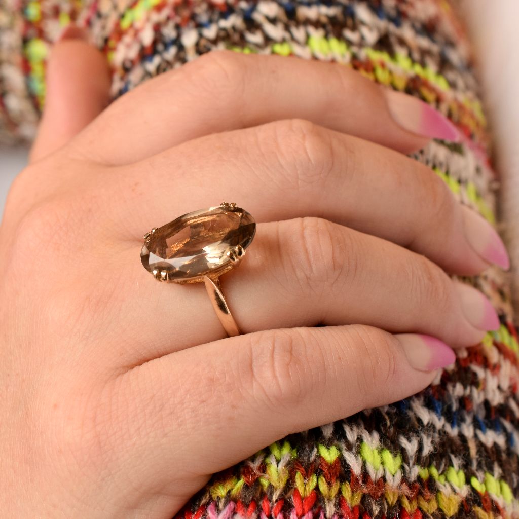 Vintage 9ct Yellow Gold Oval Citrine Ring 1979