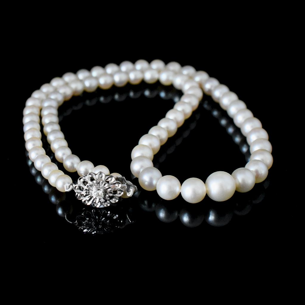 Vintage Cultured Pearl 18ct White Gold Diamond Necklace