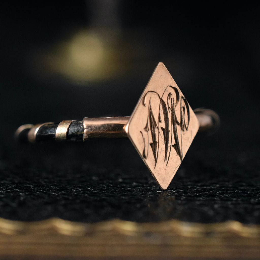 Antique Late Victorian 9ct Rose Gold Elephant Hair Signet Ring