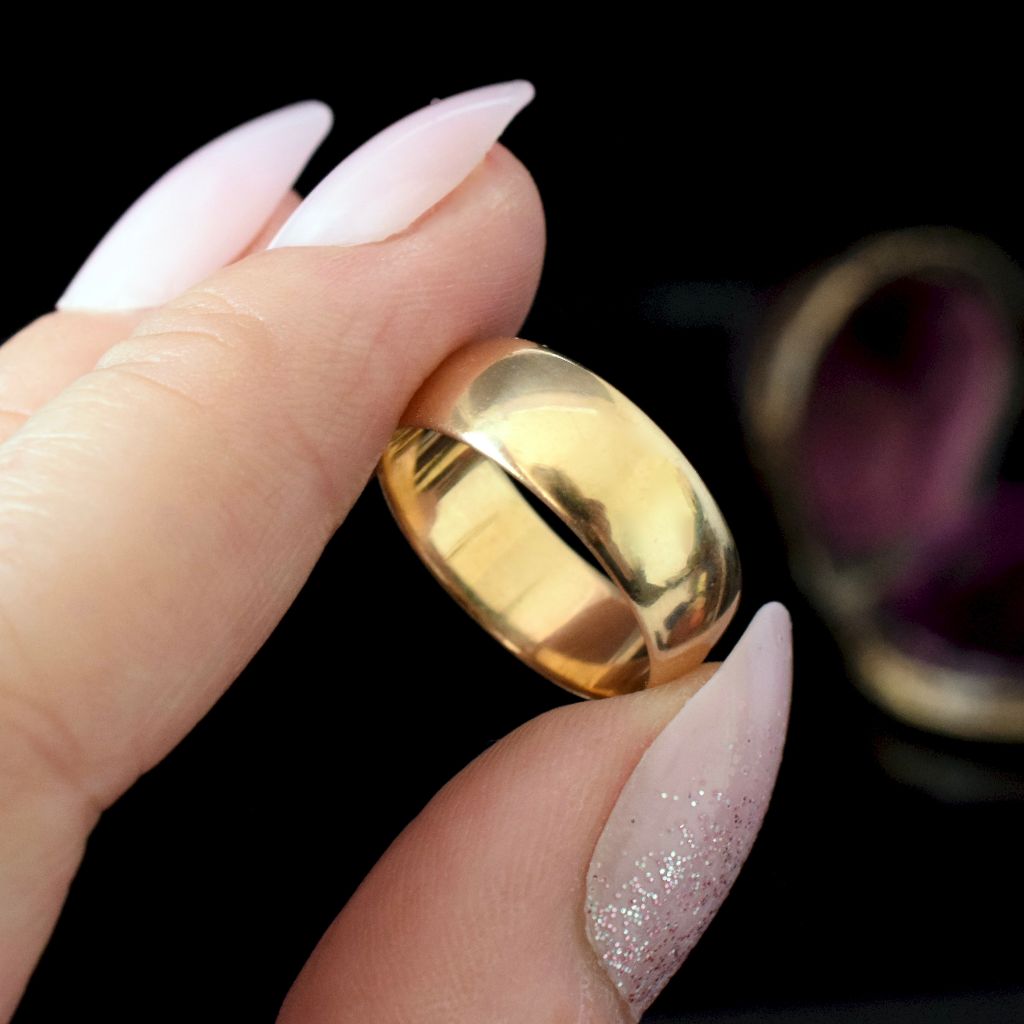 Antique Australian 18ct Yellow Gold Wide Ring
