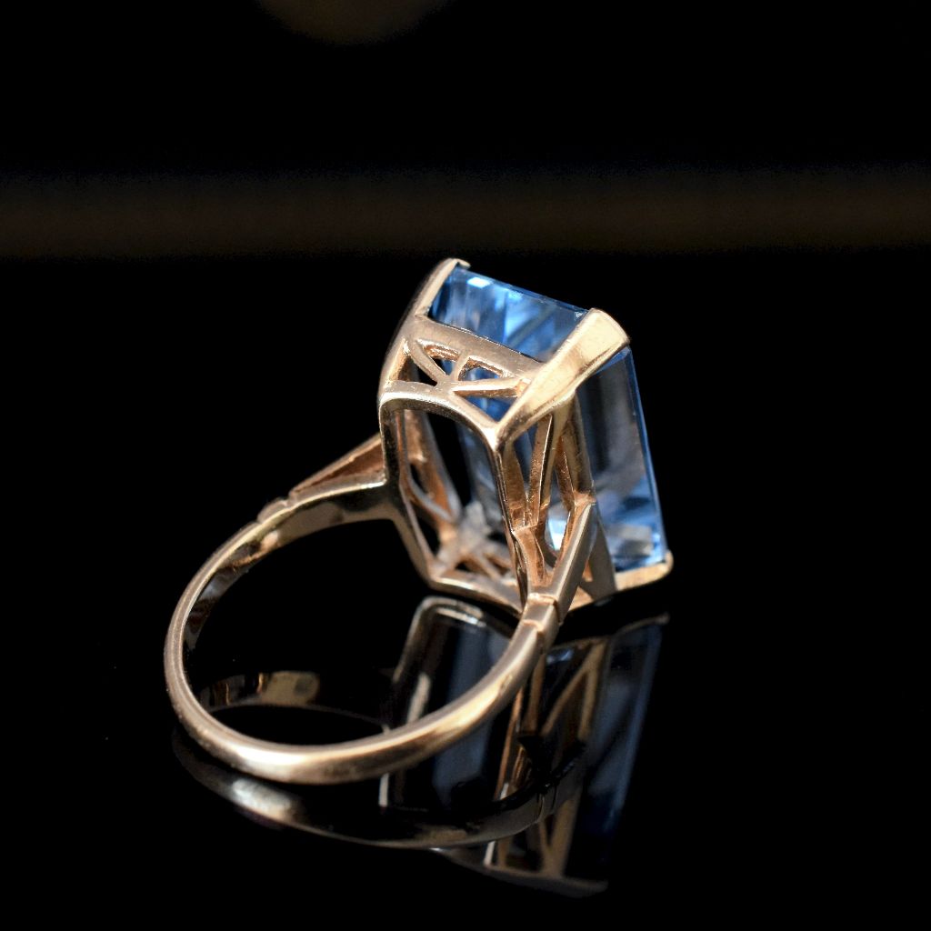 Vintage 9ct Yellow Gold Lab Spinel Cocktail Ring