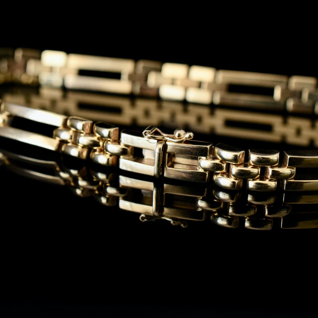Vintage 9ct Yellow Gold ‘Gate-link’ Collar Necklace London 1993