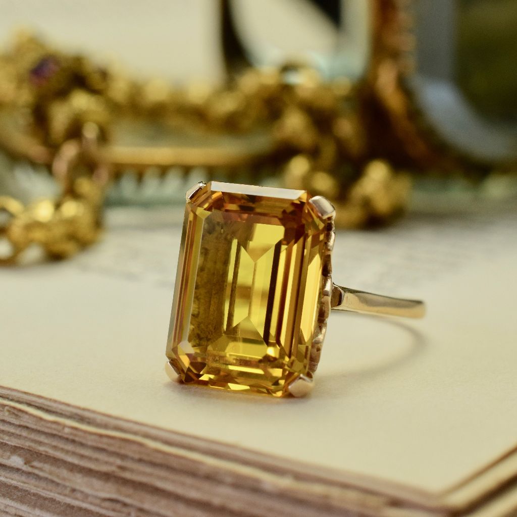 Vintage 9ct Yellow Gold Man-Made Golden Sapphire Ring