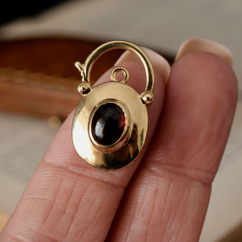 Modern 9ct Yellow Gold Cabochon Garnet Padlock Clasp