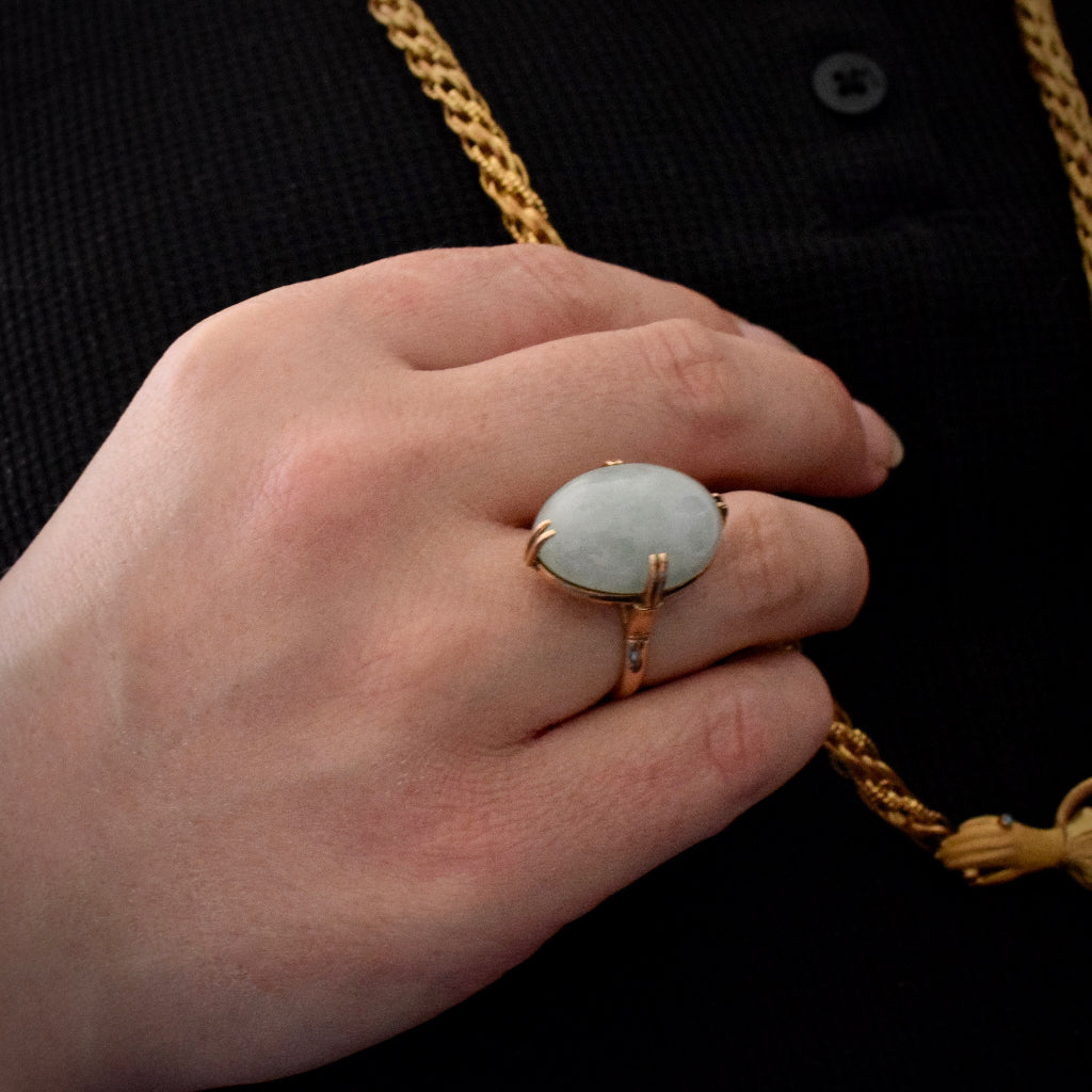 Stunning Vintage 14ct Gold Jade Cabochon Ring 28.70ct