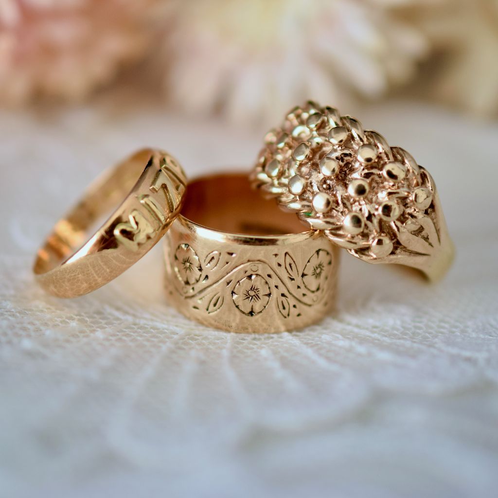 Modern Victorian Style Heavy 9ct Gold ‘Keeper’ Ring 7.55 Grams