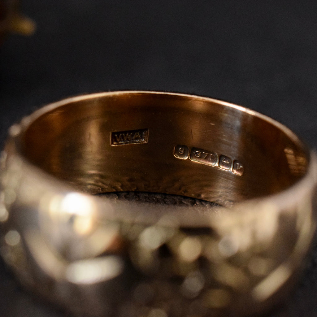 Vintage Wide 9ct Yellow Gold Floral Pattern Ring