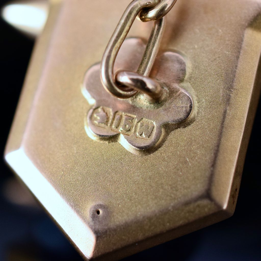 Antique Australian 15ct Gold ‘Willis and Sons’ Shield Cufflinks Circa 1910-1920