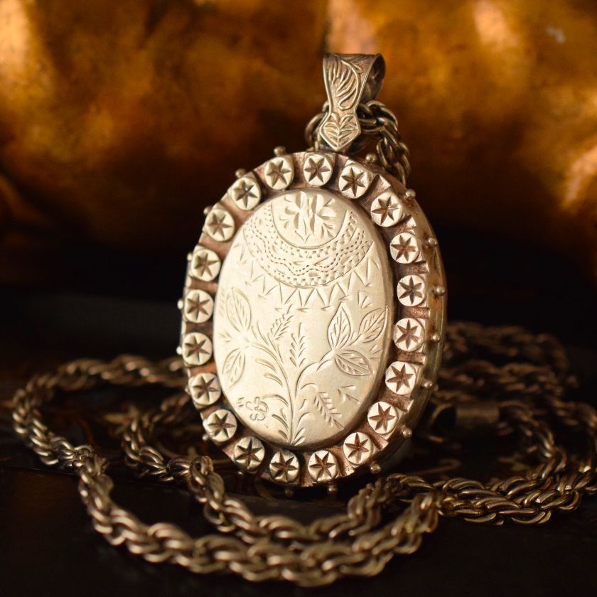 Large Antique Victorian Aesthetic Period Silver Locket Circa 1898