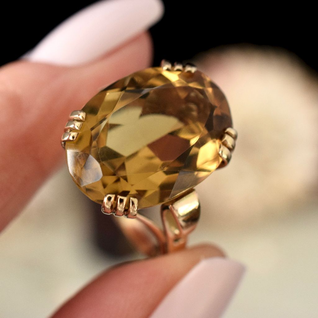 Vintage 9ct Yellow Gold Oval Citrine Ring 10ct