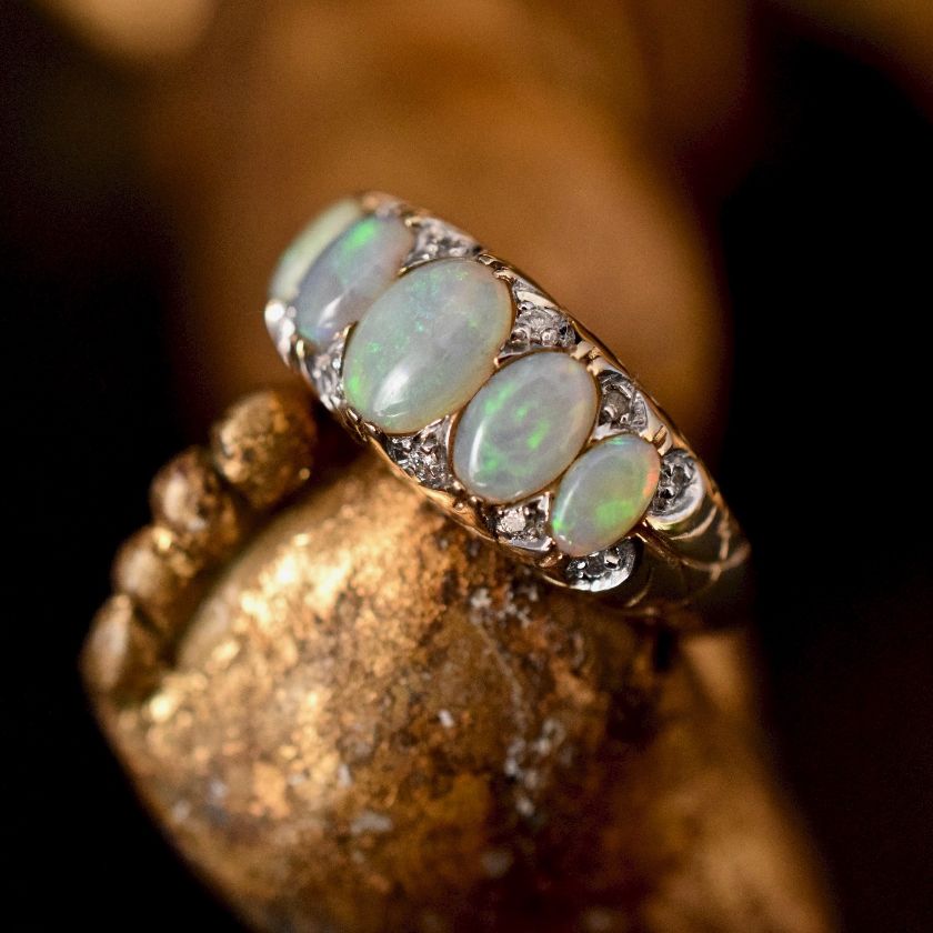 Stunning Five Stone Opal And Diamond 9ct Yellow Gold Ring