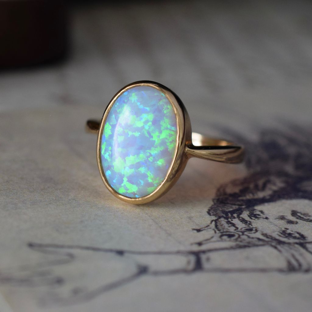 Modern 9ct Yellow Gold ‘Cultured’ Opal Ring 5.50ct