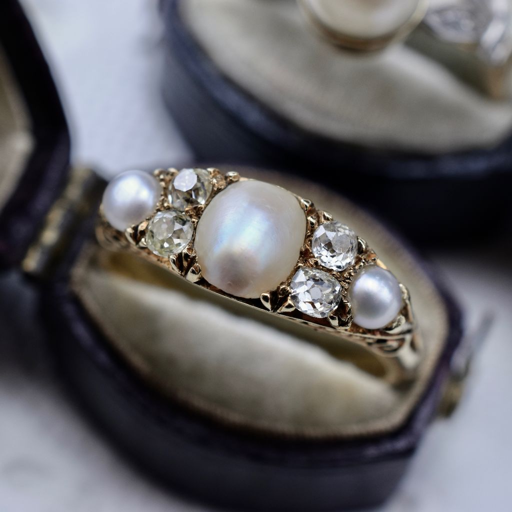 Antique Victorian 18ct Yellow Gold Pearl / Old Mine Cut Diamond Ring