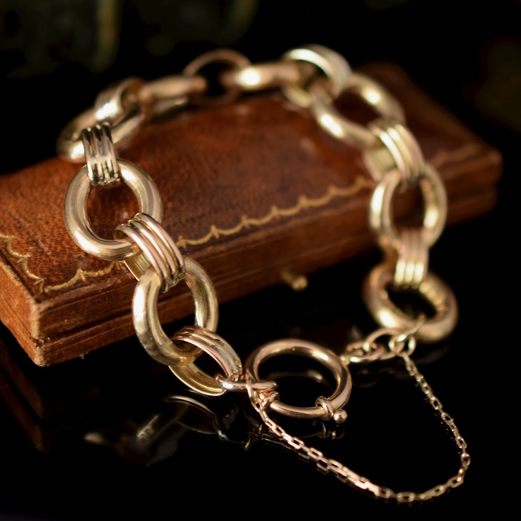 Stunning 14ct Yellow Gold Oval Textured Link Bracelet 26.8 grams