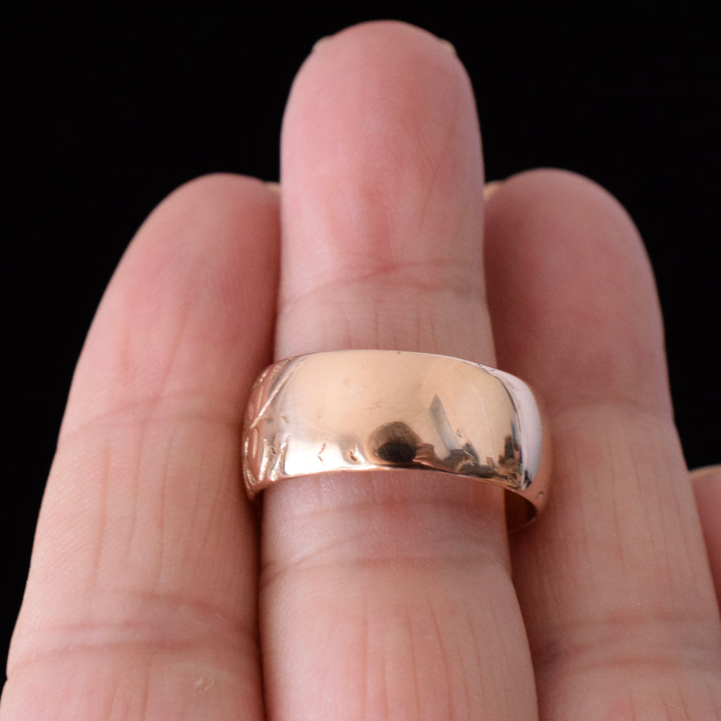 Antique 9ct Rose Gold Wide Patterned Buckle Ring 1916