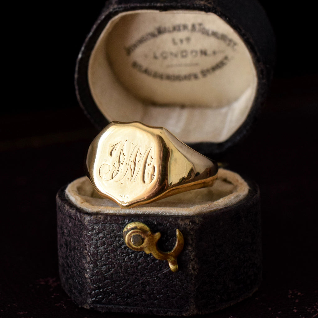 18ct Yellow Gold Antique Chester Shield Signet Ring Dated 1907