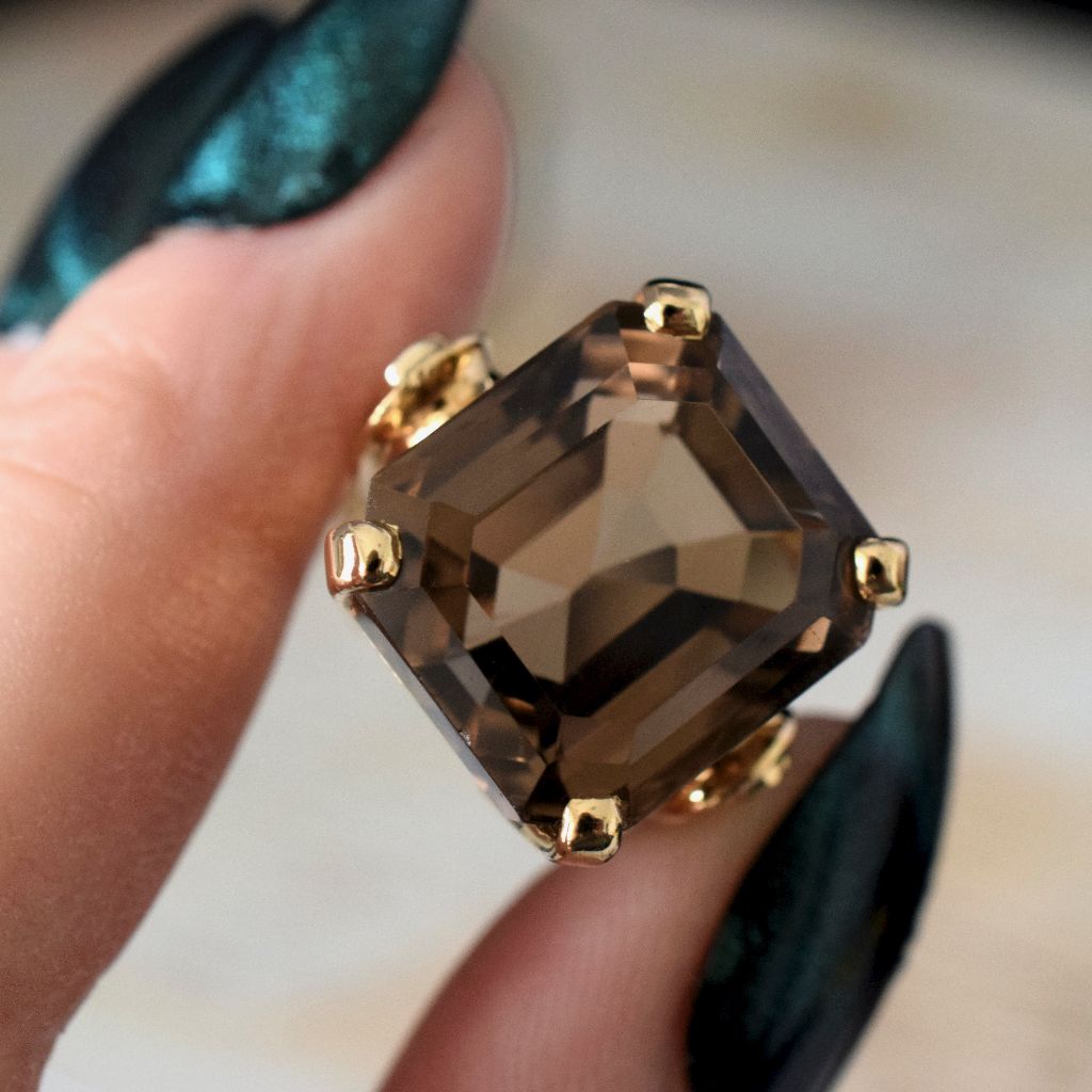 Vintage Retro Era 18ct Yellow Gold Smoky Quartz Ring