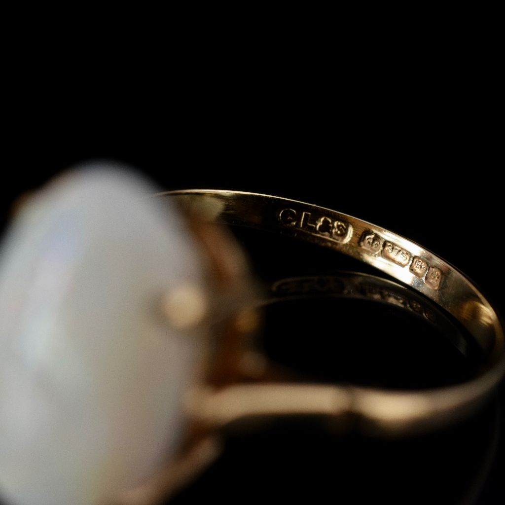 Vintage 9ct Yellow Gold Solid White Opal Cabochon Ring