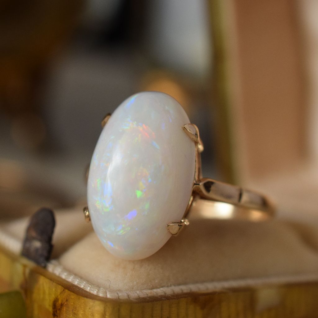 Vintage 9ct Yellow Gold Solid White Opal Cabochon Ring