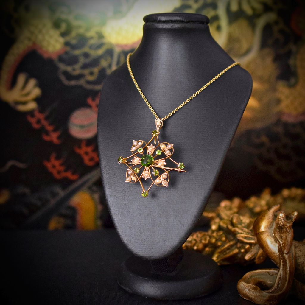 Wonderful Green Tourmaline 9ct Yellow Gold Combination Brooch / Pendant Willis and Sons circa 1910