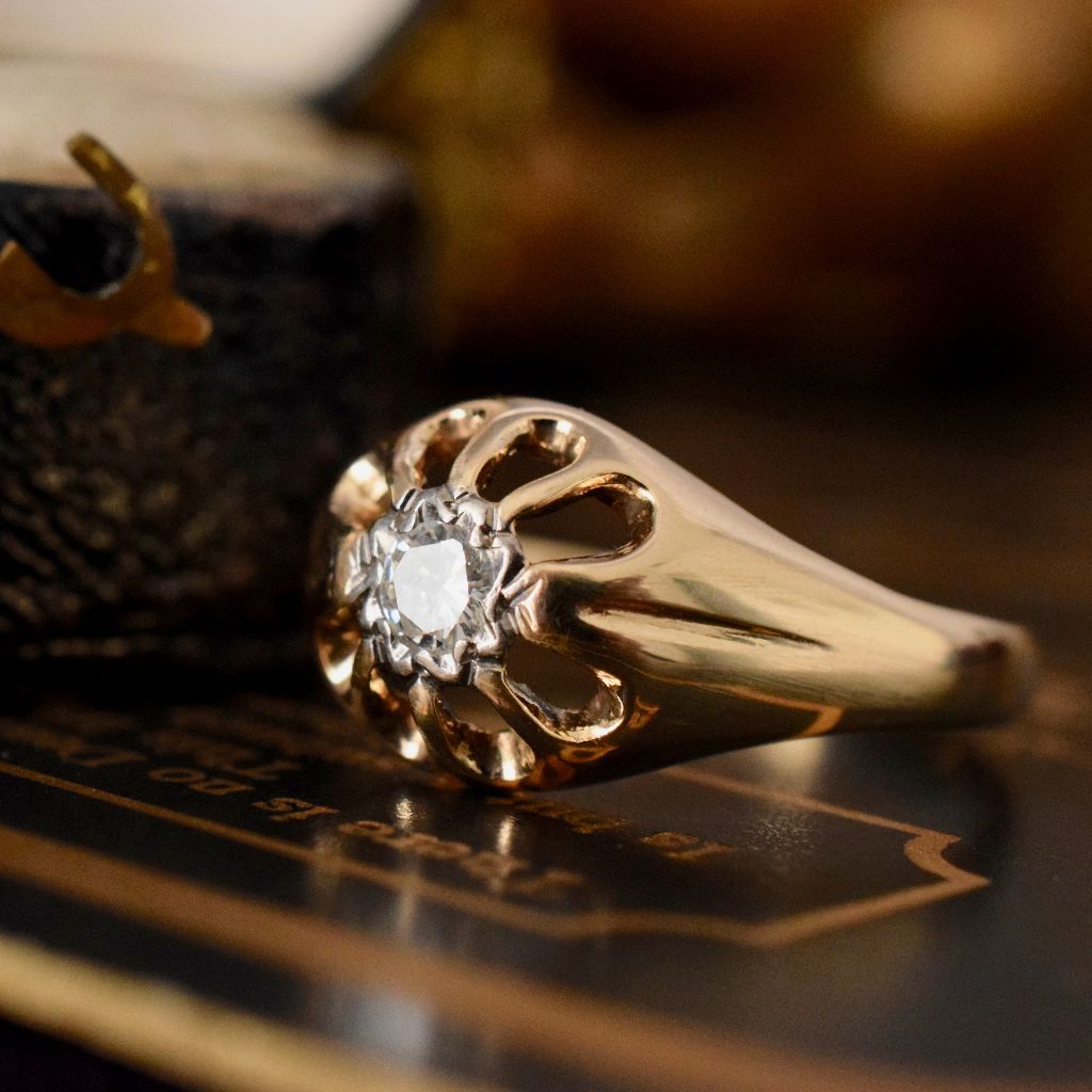 Vintage ‘Antique Style’ 9ct Yellow Gold Diamond Ring