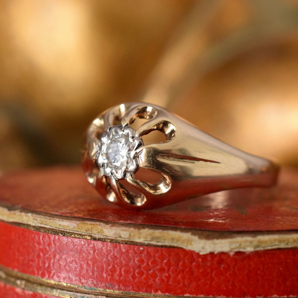 Vintage ‘Antique Style’ 9ct Yellow Gold Diamond Ring