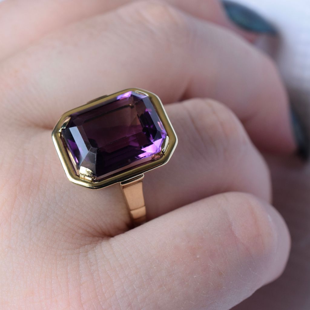Vintage 15ct Yellow Gold Amethyst Ring