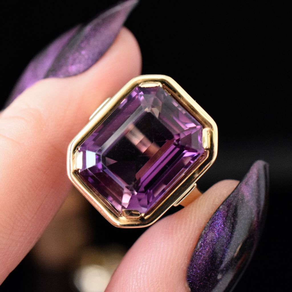 Vintage 15ct Yellow Gold Amethyst Ring