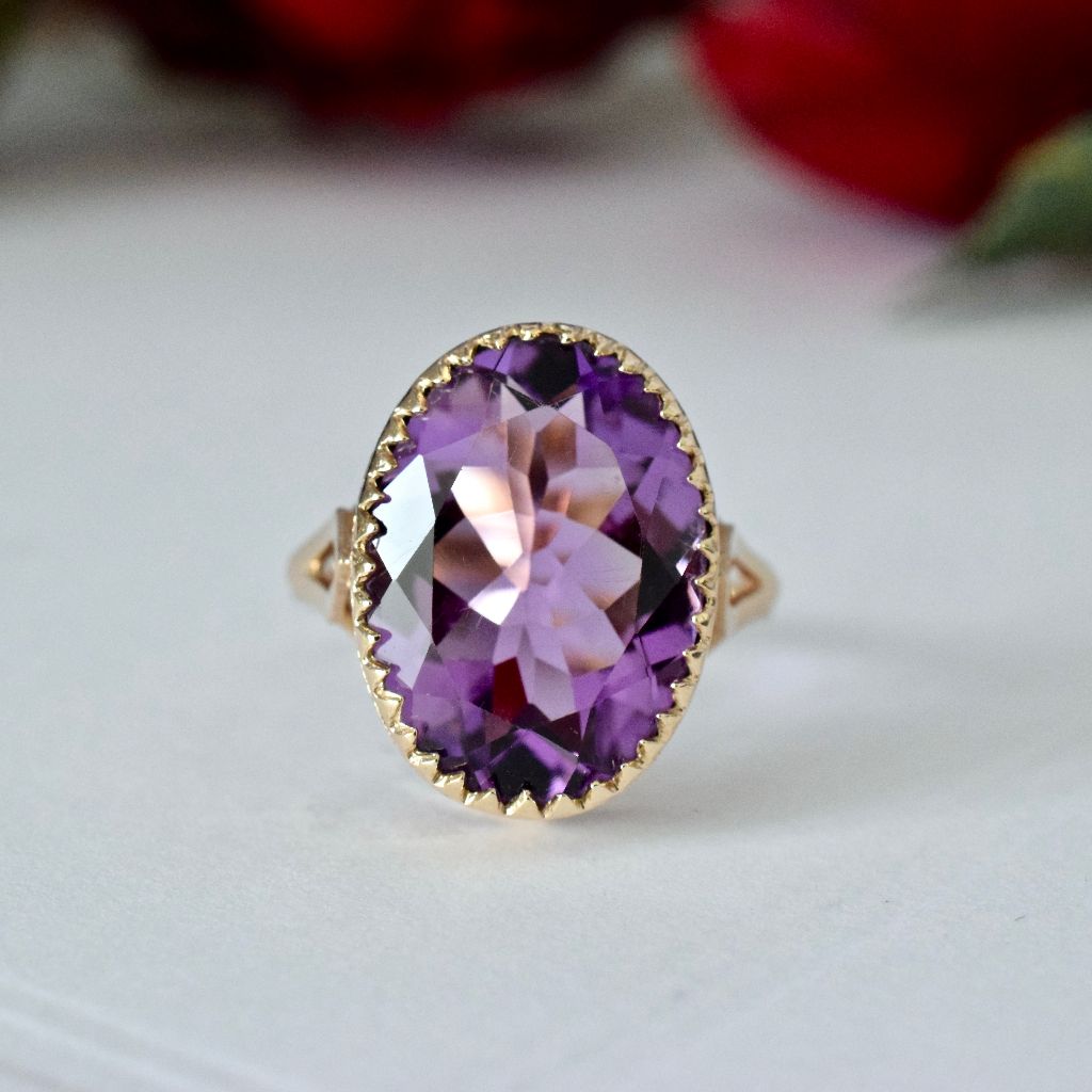 Stunning Large Natural Amethyst 9ct Yellow Gold Ring