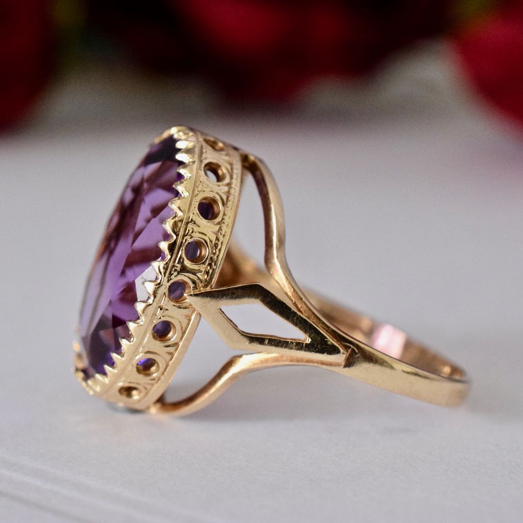 Stunning Large Natural Amethyst 9ct Yellow Gold Ring