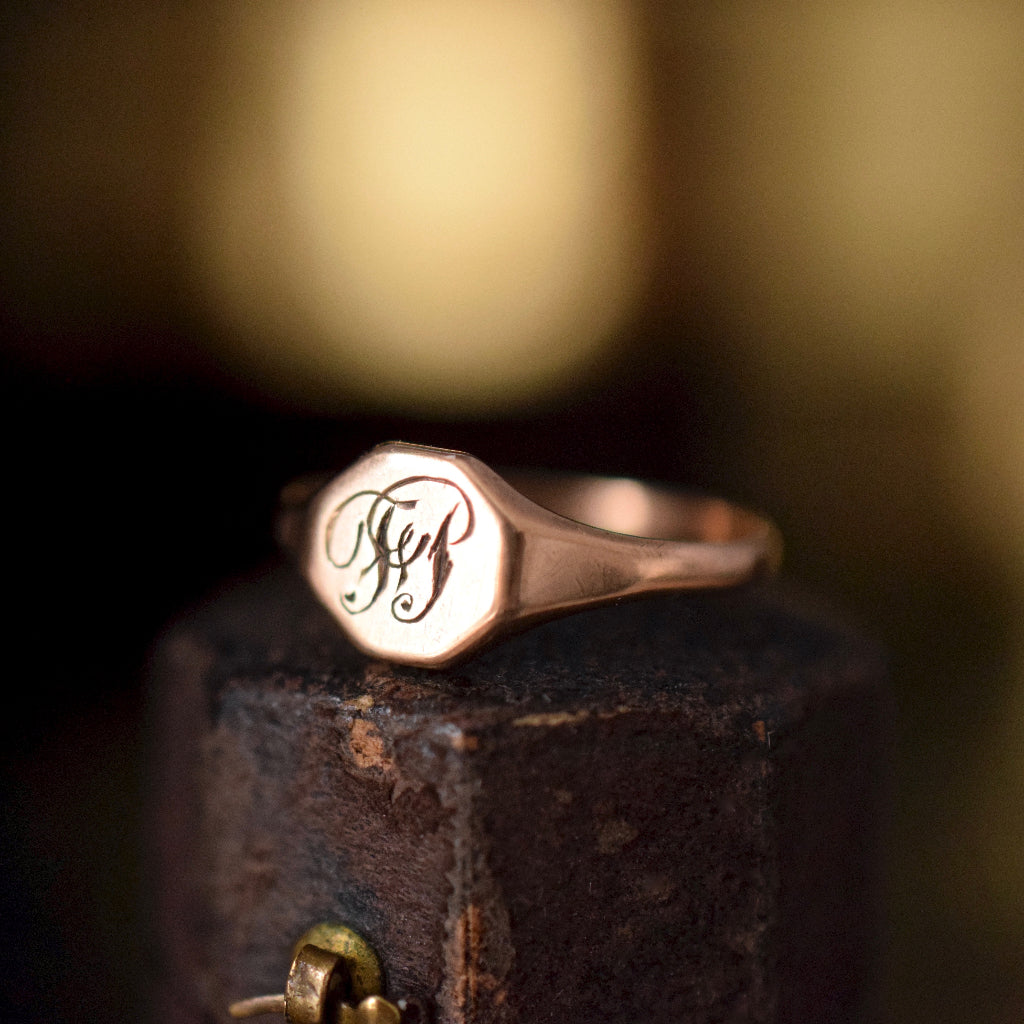 Charming Early Australian 9ct Rose Gold Signet Ring by ‘Rodd Apex’