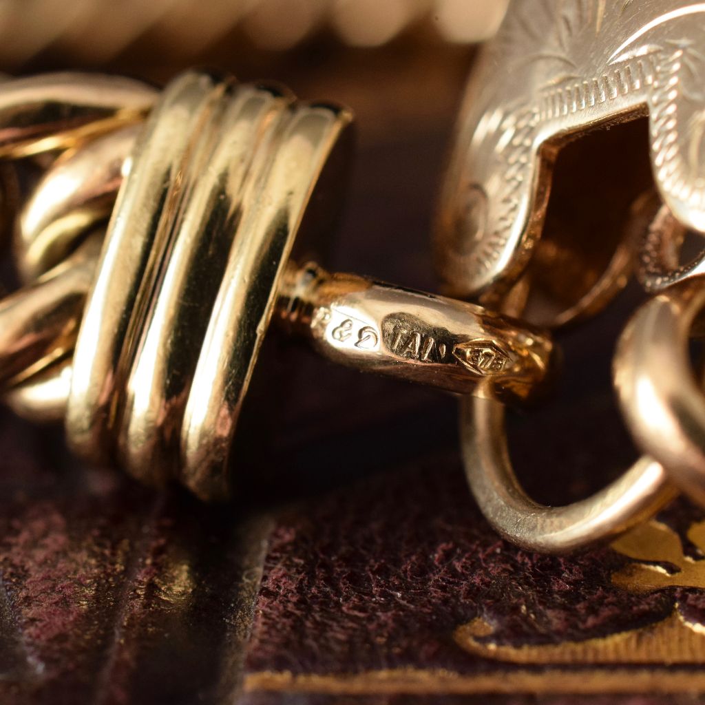 Modern Classic Style Curb Link 9ct Yellow Gold Padlock Bracelet