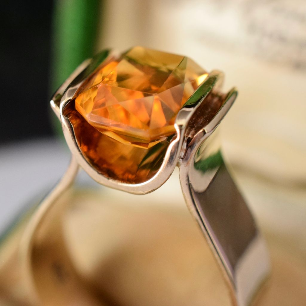Stunning Vintage 9ct Yellow Gold Emerald-Cut Citrine Ring