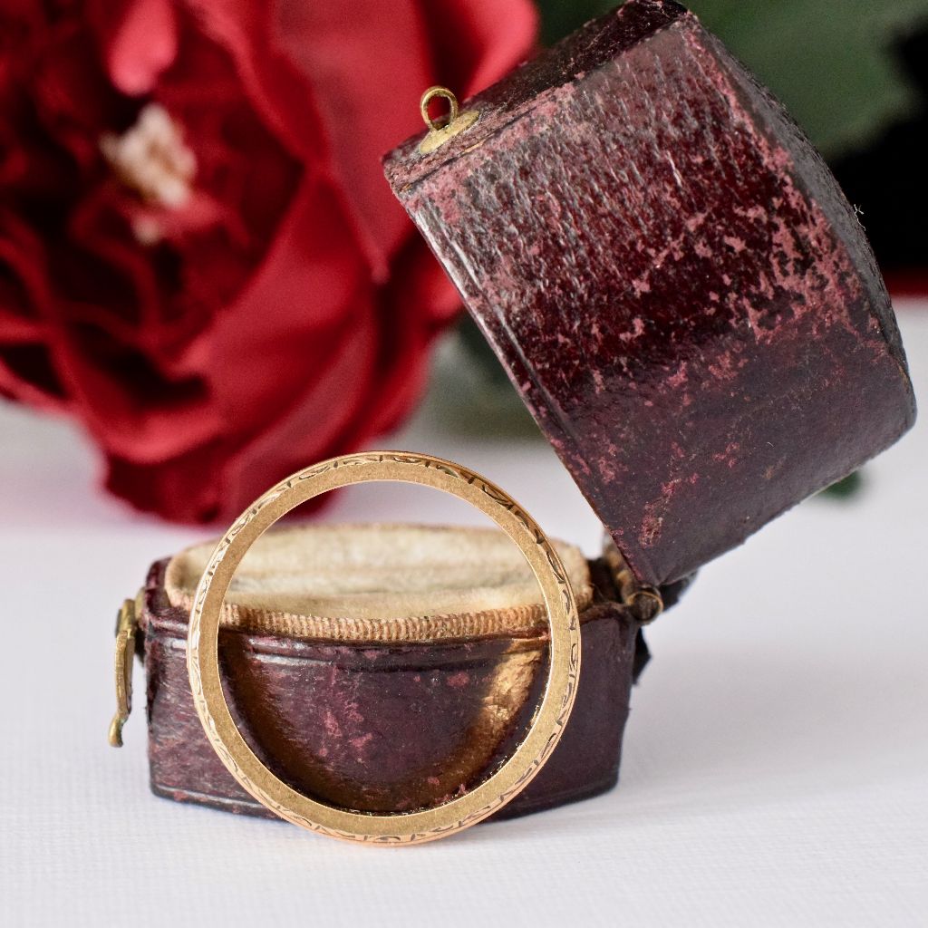 Antique/Vintage Art Deco 18ct Yellow Gold Band by ‘Apex’