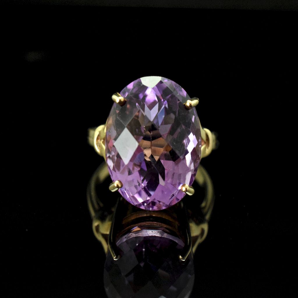 Modern 9ct Yellow Gold ‘Checkerboard’ Natural Amethyst Ring