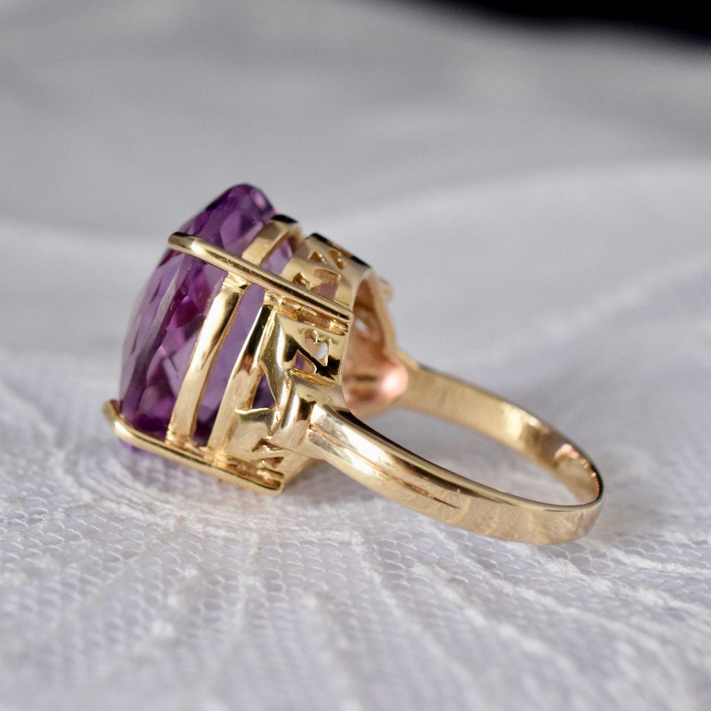 Modern 9ct Yellow Gold ‘Checkerboard’ Natural Amethyst Ring