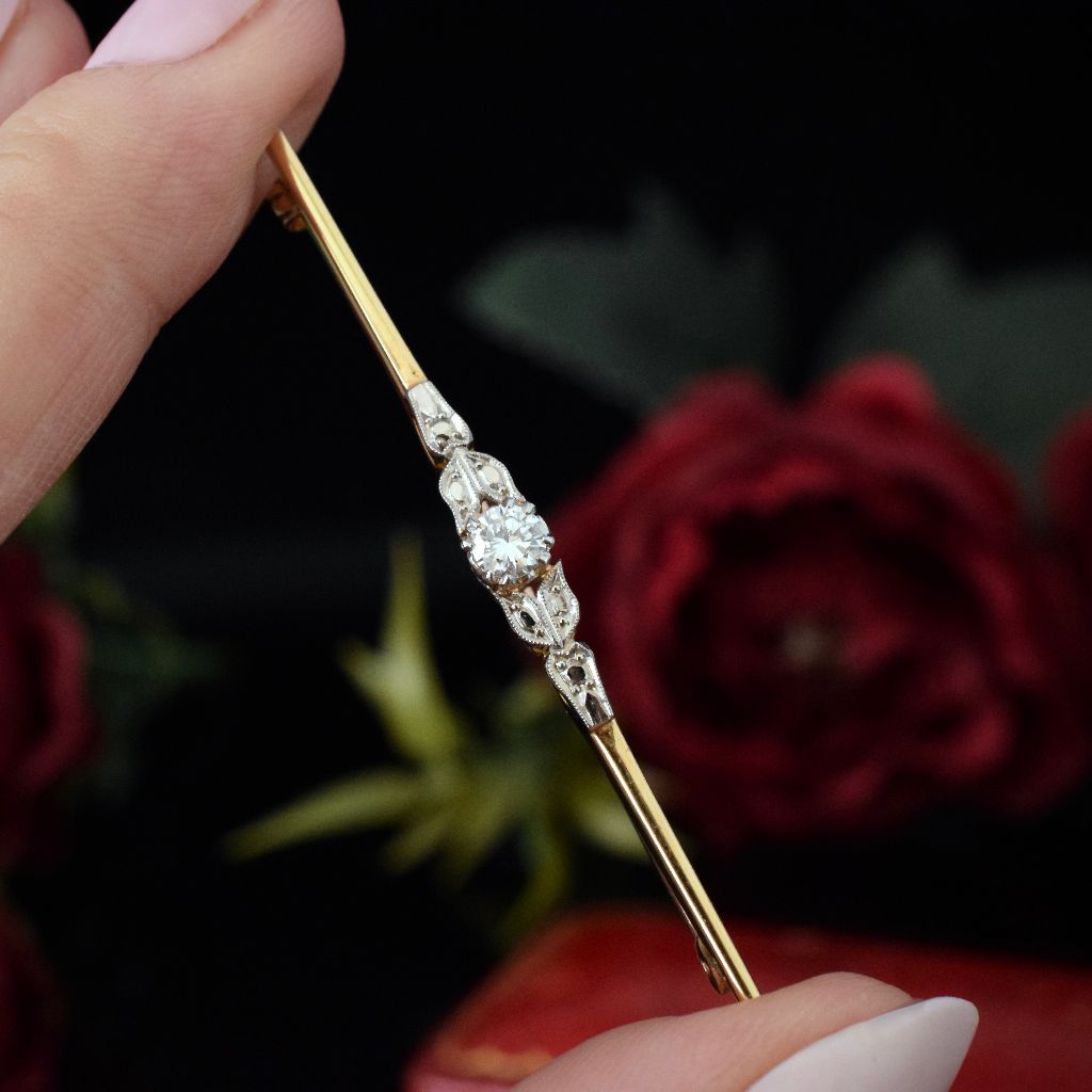 Antique Art Deco 18ct Yellow Gold 0.25ct Diamond Bar Brooch