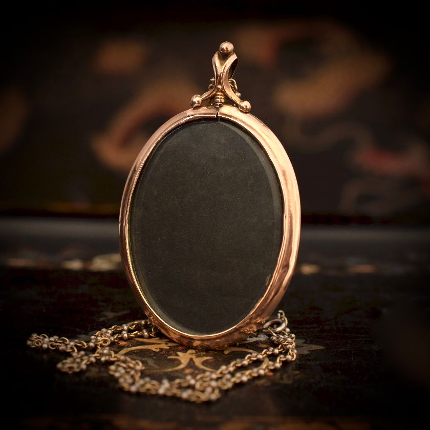 Antique deals glass locket