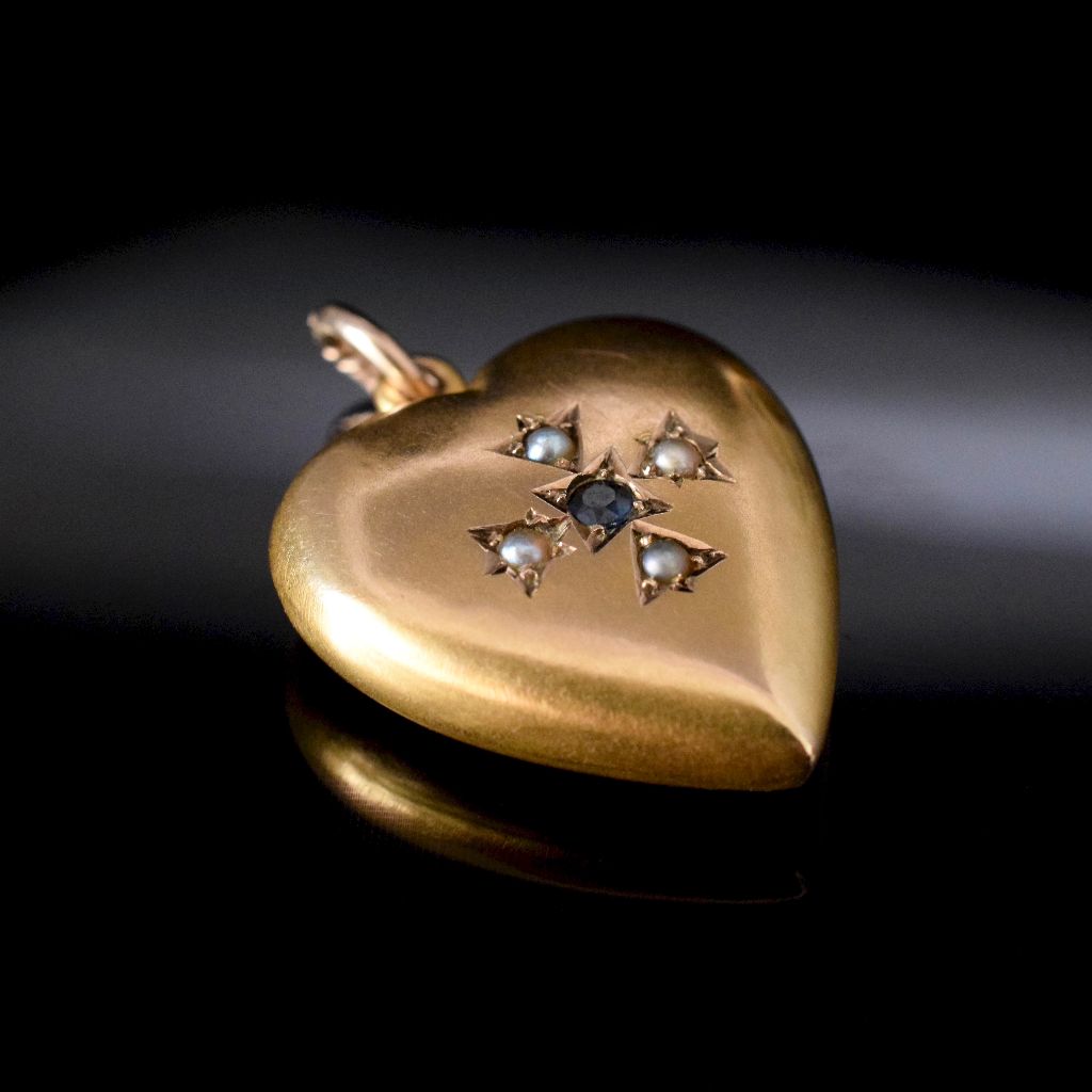 Antique 9ct Yellow Gold Heart Pendant by Willis and Sons Circa 1900