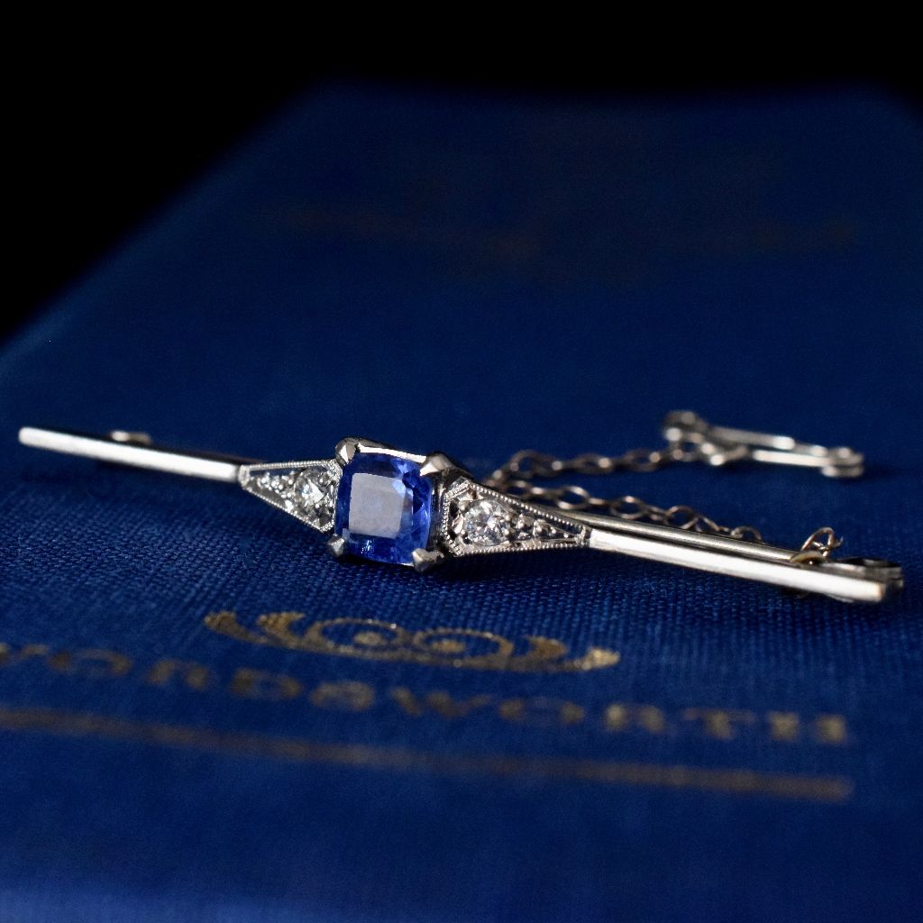 Art Deco 18ct White Gold Ceylon Sapphire Diamond Brooch