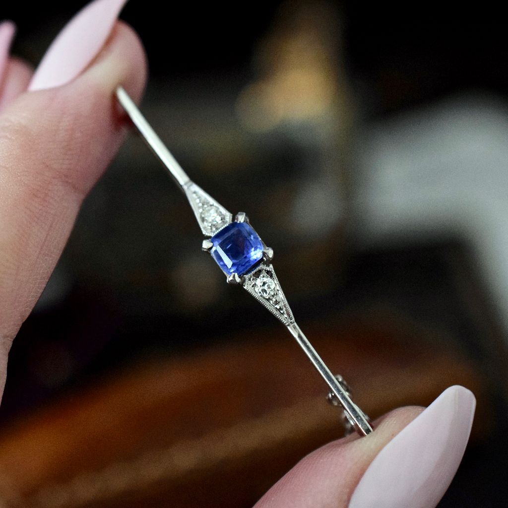 Art Deco 18ct White Gold Ceylon Sapphire Diamond Brooch