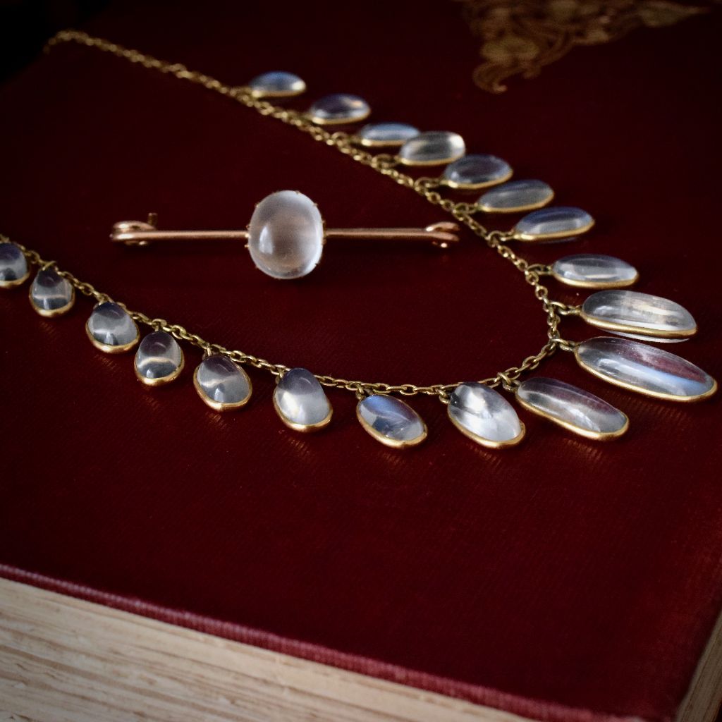 Edwardian 15ct Yellow Gold Ceylon Moonstone Fringe Necklace Circa 1910