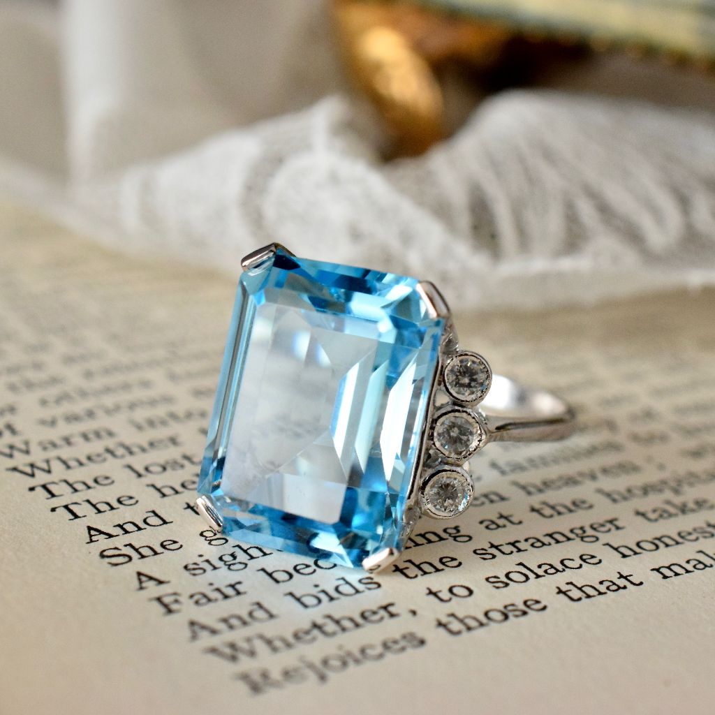 Modern 9ct White Gold 15.49ct Swiss Blue Topaz Diamond Ring Valuation $3155.00