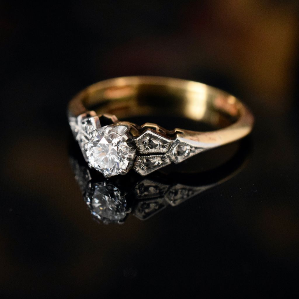 Antique 18ct Yellow Gold 0.25ct Solitaire Diamond Ring by ‘Dunklings’ Circa 1940